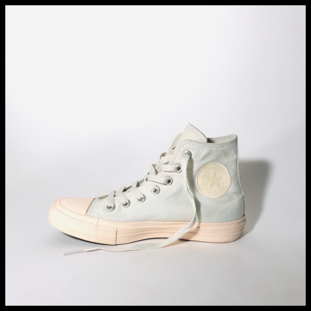 👉🏻SOLD!!!👈🏻 Super Slick Chuck Taylors! - Picture 2 of 8